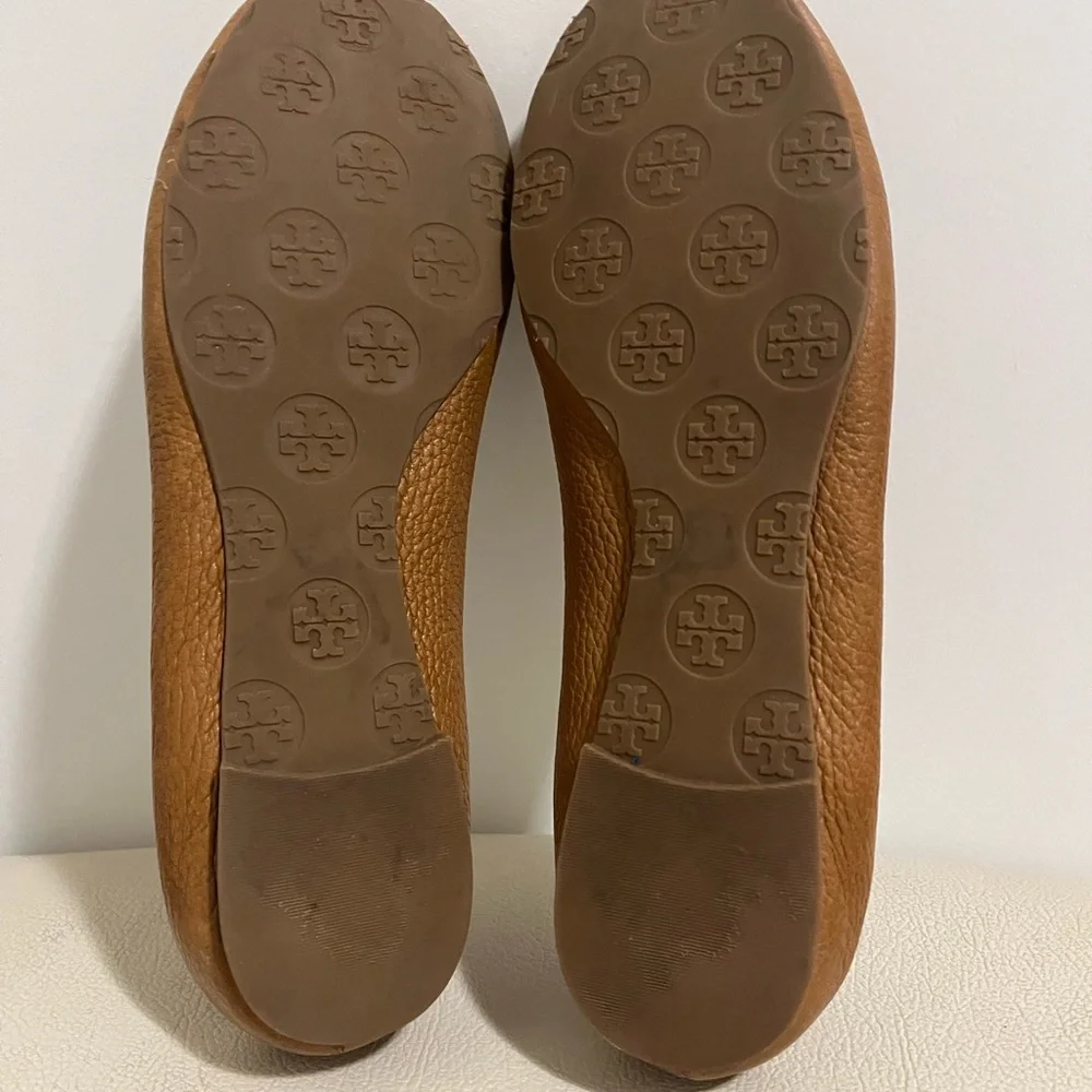 Tory Burch Reva Camel Classic Leather Slip-On Ballet Flats Women’s Size 7.5